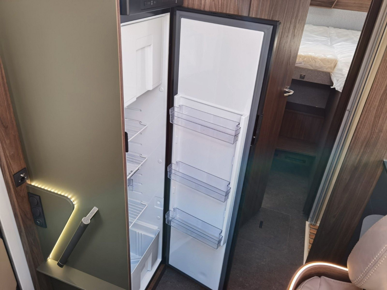 Camping-car profilé Eura Mobil PROFILA T 726 EB - MODELL 2025 -MONDIAL PLUS & S: photos 17 Camping-car profilé Eura Mobil PROFILA T 726 EB - MODELL 2025 -MONDIAL PLUS & S: photos 17