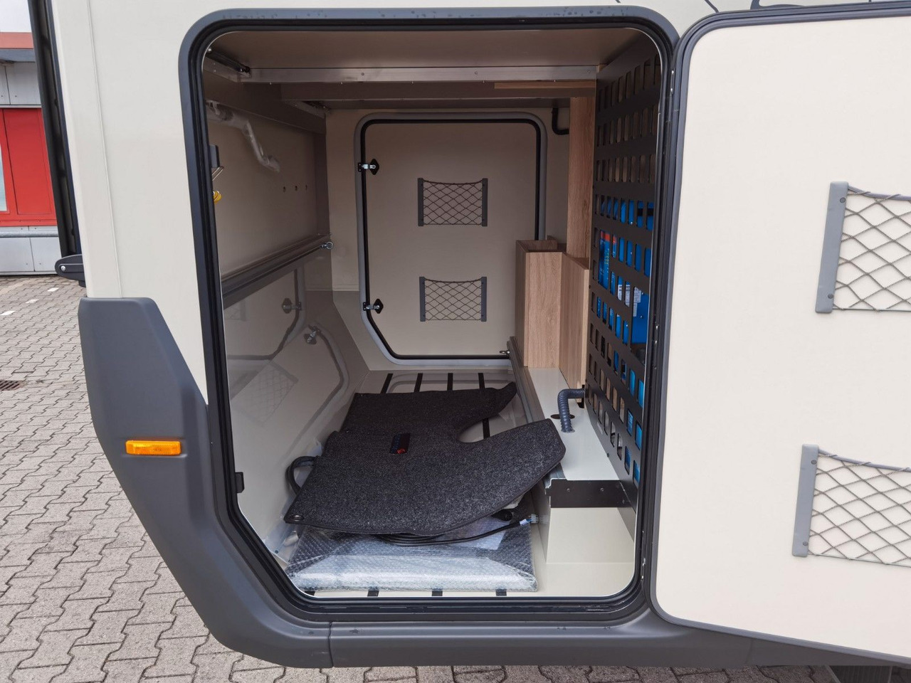 Camping-car profilé Eura Mobil XTURA 686 EF /MODELL 2025 / 4x4 /TOP-AUSSTATTUNG: photos 11