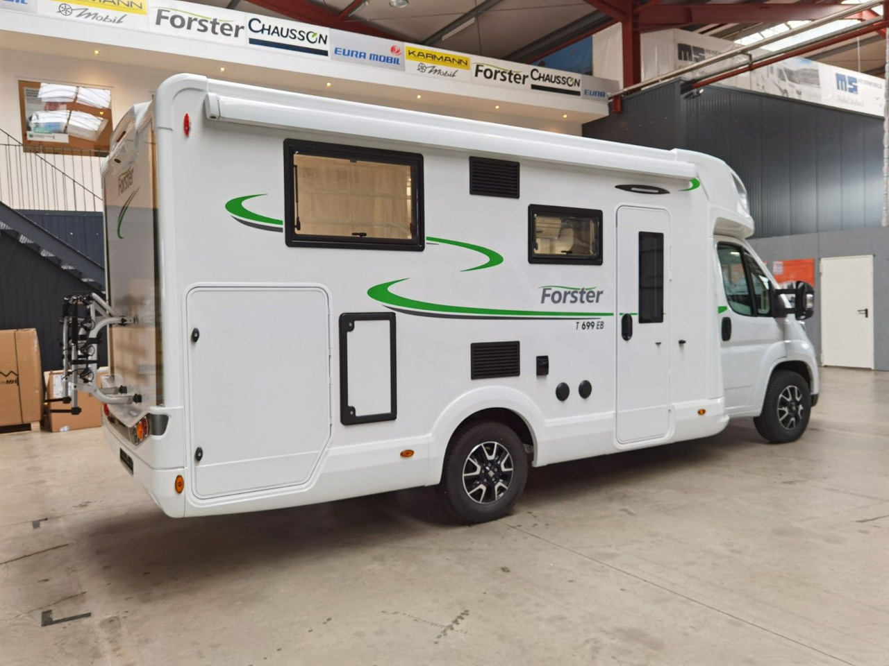 Forster T 699 EB / 2025 / 140PS/ EINZELBETTEN & HUBBETT - Camping-car profilé: photos 4 Forster T 699 EB / 2025 / 140PS/ EINZELBETTEN & HUBBETT - Camping-car profilé: photos 4
