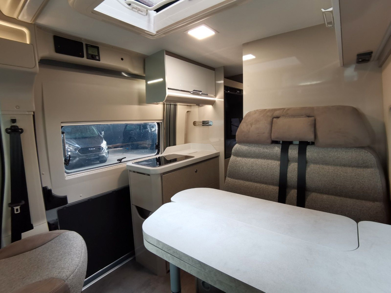 Fourgon aménagé Karmann DAVIS 590 LIFESTYLE / 140PS / SKY-ROOF & ALU: photos 11