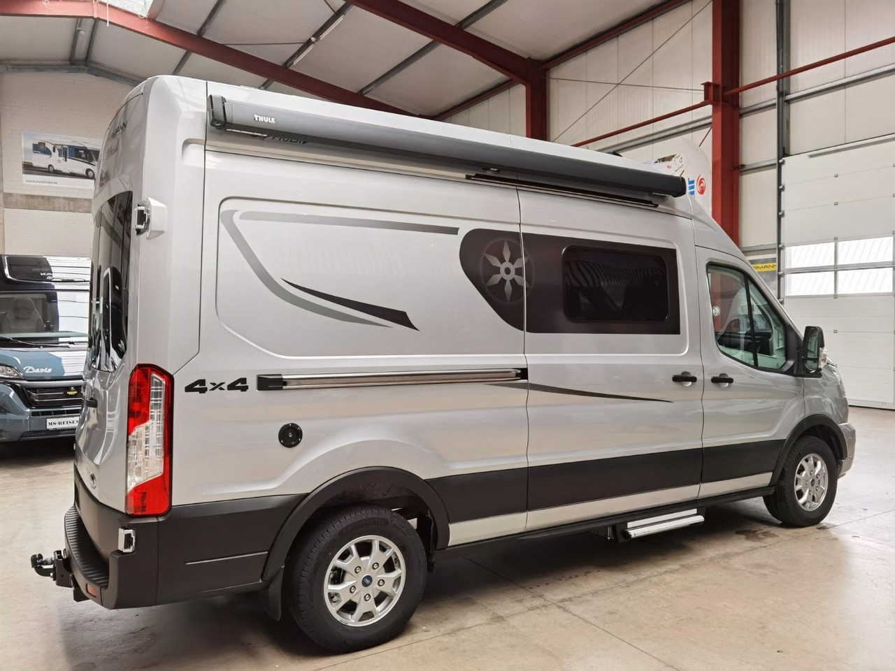 Karmann DEXTER 570 / 170PS-4x4 /SOLAR/ AHK/ EINZELBETTEN - Fourgon aménagé: photos 4 Karmann DEXTER 570 / 170PS-4x4 /SOLAR/ AHK/ EINZELBETTEN - Fourgon aménagé: photos 4