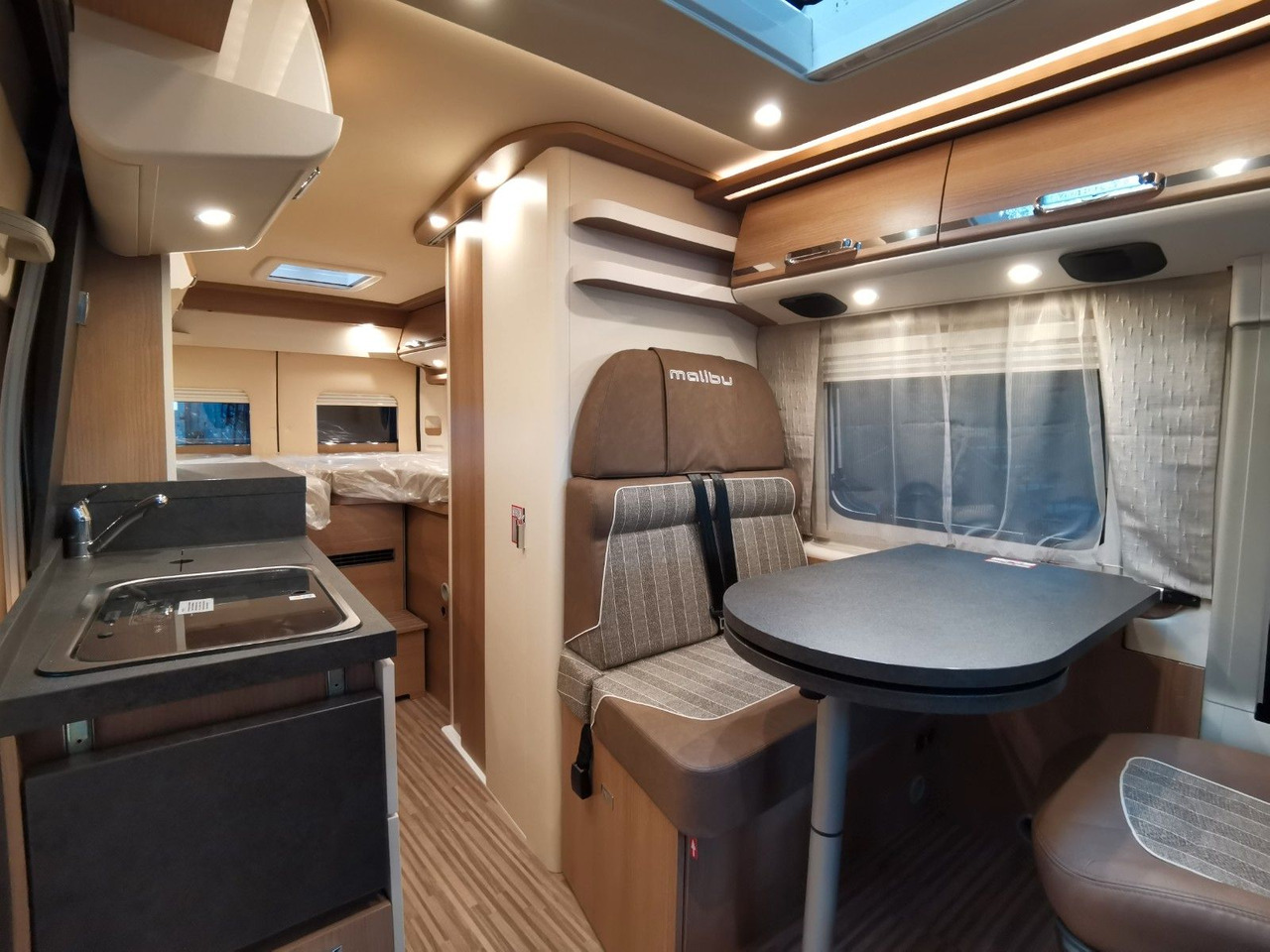 Fourgon aménagé Malibu VAN COMFORT GT- 640 LE / NAVIGATION & KEYLESS: photos 13 Fourgon aménagé Malibu VAN COMFORT GT- 640 LE / NAVIGATION & KEYLESS: photos 13