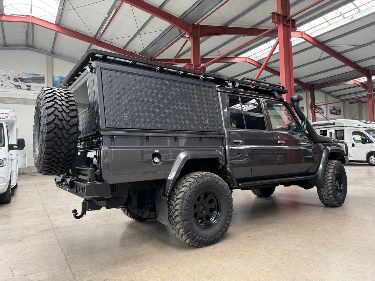 SUV Toyota GRJ 79 DC - VX LIMITED / VIELE EXTRAS: photos 6