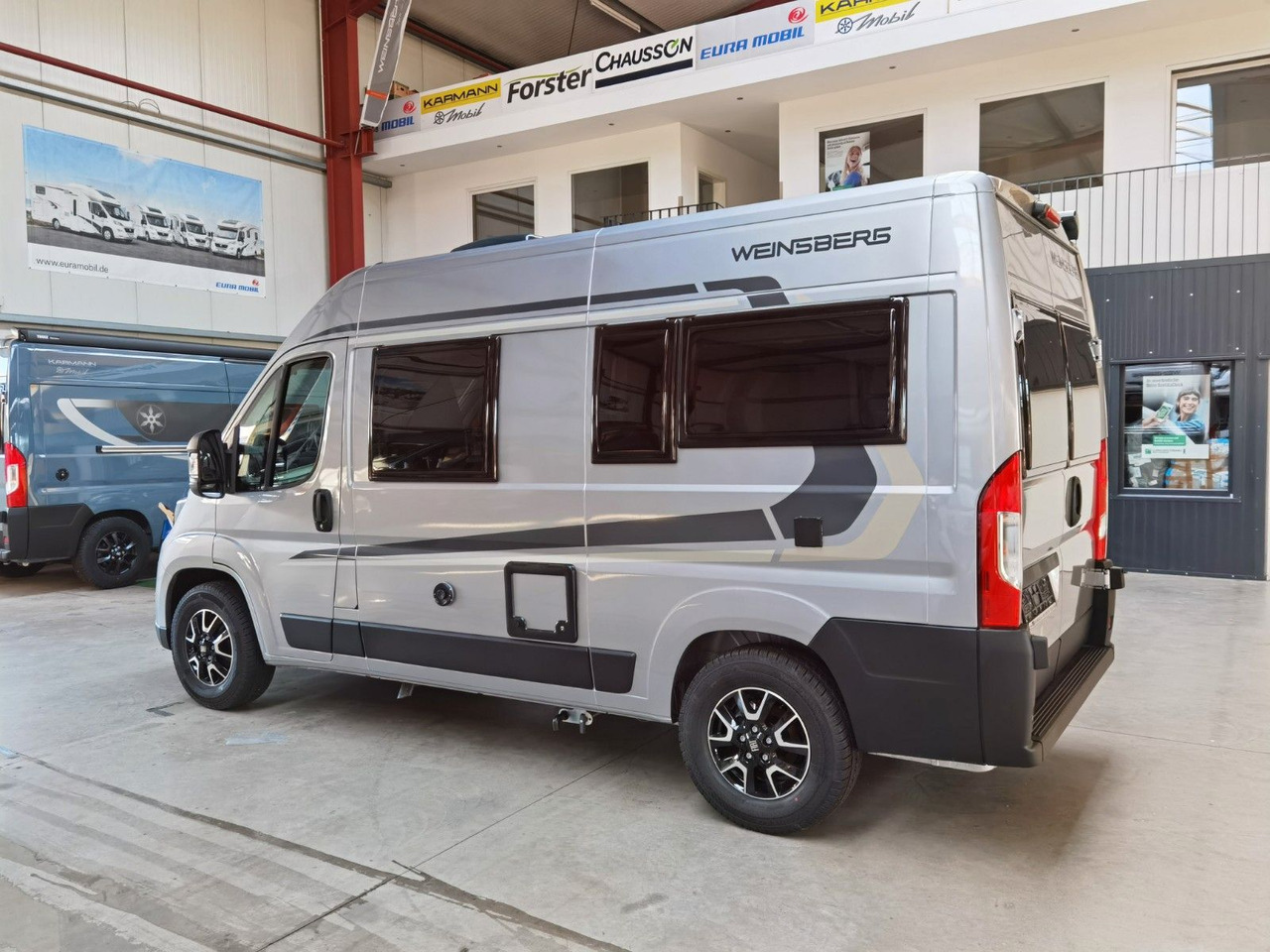 Weinsberg CARABUS GREY 540 MQ - EDITION FIRE /-2026-/140PS - Fourgon aménagé: photos 5 Weinsberg CARABUS GREY 540 MQ - EDITION FIRE /-2026-/140PS - Fourgon aménagé: photos 5