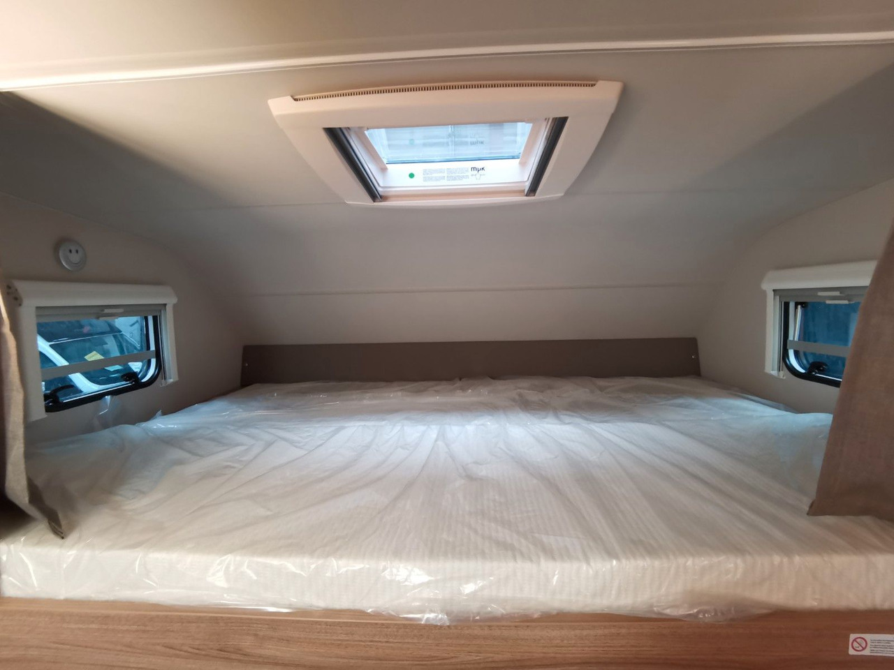 Camping-car capucine Weinsberg CARAHOME 650 DG / 140 PS /  TOP - AUSSTATTUNG: photos 22 Camping-car capucine Weinsberg CARAHOME 650 DG / 140 PS /  TOP - AUSSTATTUNG: photos 22