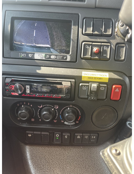 Benne à ordures ménagères DAF CF 290: photos 20