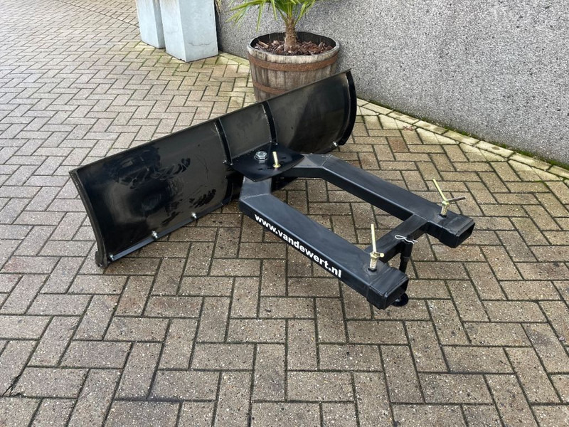 Engins de chantier Wertcon VERSTELBARE SNEEUWSCHUIF heftruck loader shovel 150cm: photos 13