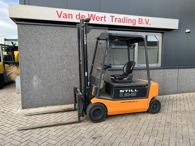 Still R20-20P Heftruck Still R20-20P Duplo 340 freelift/sideshift elektrisch 2006 Accu 2014 - Chariot élévateur électrique: photos 3 Still R20-20P Heftruck Still R20-20P Duplo 340 freelift/sideshift elektrisch 2006 Accu 2014 - Chariot élévateur électrique: photos 3