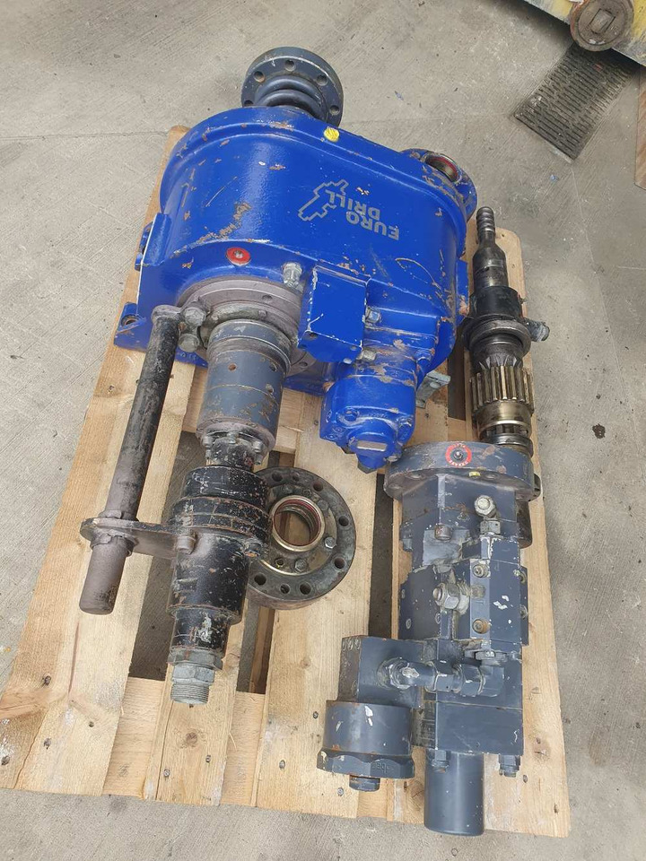Eurodrill RH6X drifter - Foreuse: photos 4 Eurodrill RH6X drifter - Foreuse: photos 4