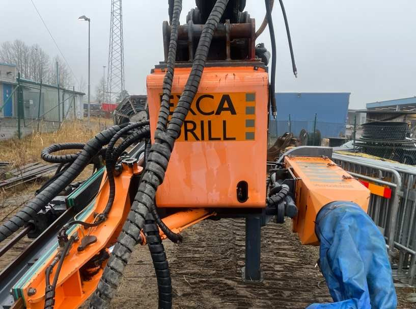 Excadrill 22A drilling attachment - Foreuse: photos 4 Excadrill 22A drilling attachment - Foreuse: photos 4