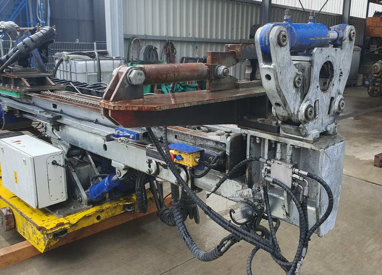 TM drilling attachment TMS25 - Foreuse: photos 3 TM drilling attachment TMS25 - Foreuse: photos 3