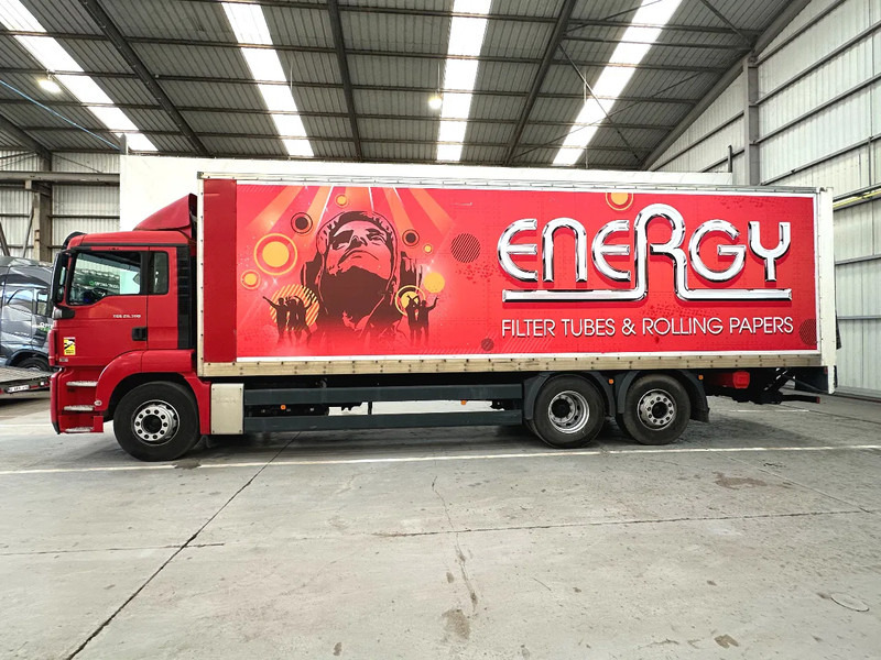 MAN TGS 26.360 AIRCO / 6x2 - Camion fourgon: photos 2 MAN TGS 26.360 AIRCO / 6x2 - Camion fourgon: photos 2