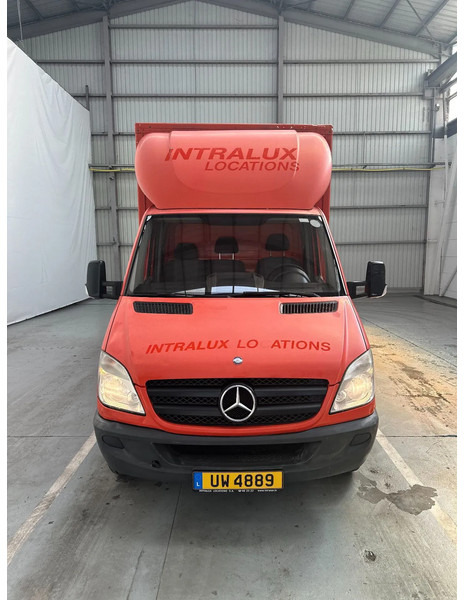 Mercedes-Benz Sprinter 316 - Fourgon grand volume: photos 2 Mercedes-Benz Sprinter 316 - Fourgon grand volume: photos 2