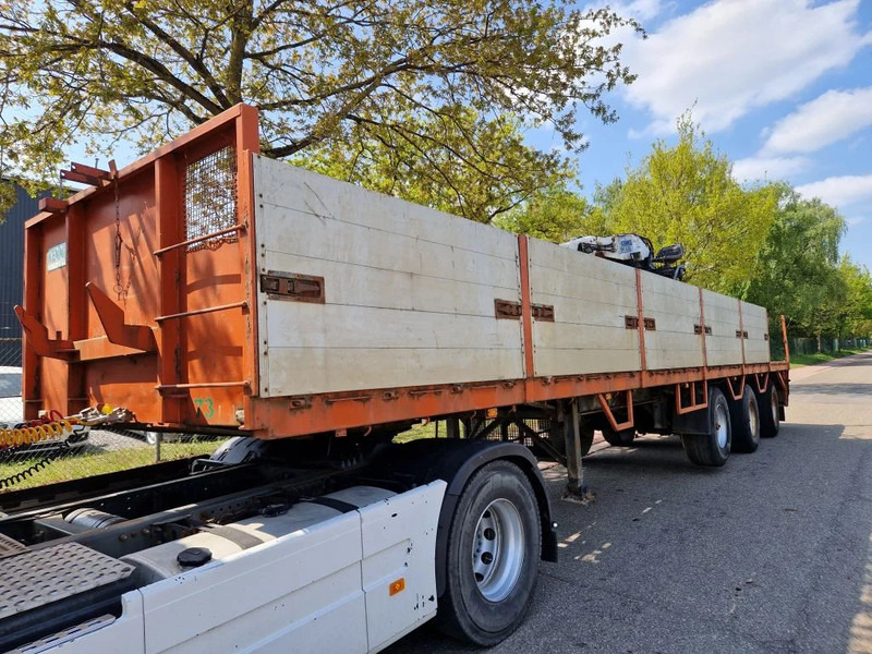 Pacton 3 AS / ROLKRAAN KENNIS TYPE 14.000 / FREINS TAMBOURS / DRUM BRAKES - Semi-remorque plateau: photos 3 Pacton 3 AS / ROLKRAAN KENNIS TYPE 14.000 / FREINS TAMBOURS / DRUM BRAKES - Semi-remorque plateau: photos 3