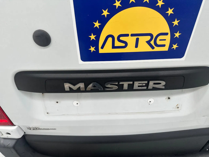 Renault Master 2.3 - Fourgon utilitaire: photos 4 Renault Master 2.3 - Fourgon utilitaire: photos 4