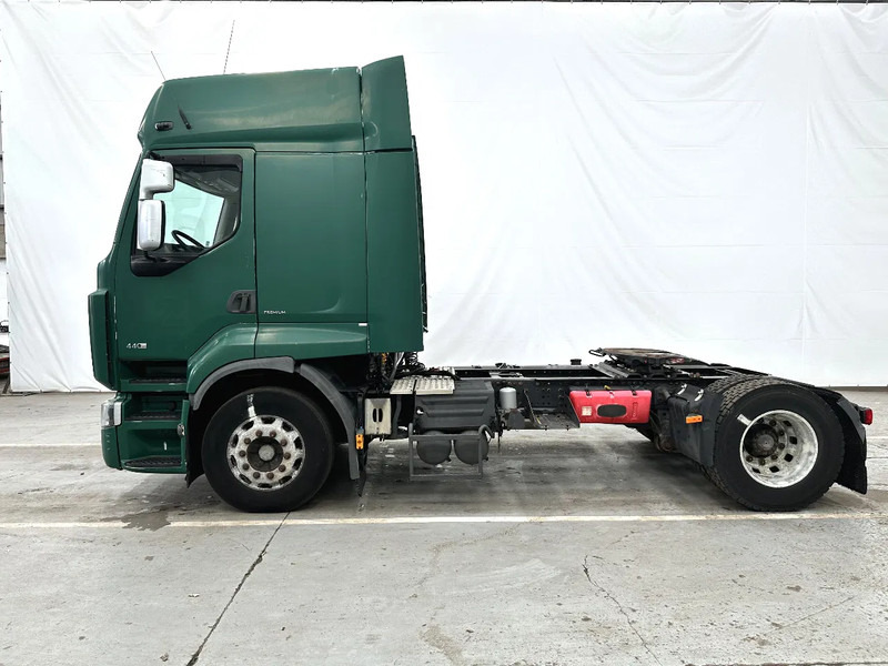 Renault Premium 440 DXI / AIRCO / MANUEL - Tracteur routier: photos 2 Renault Premium 440 DXI / AIRCO / MANUEL - Tracteur routier: photos 2