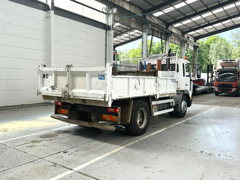 Volvo FL 6 15 / EURO 3 / LAMMES-LAMMES / BLATT-BLATT / SPRING-SPRING - Camion benne: photos 5 Volvo FL 6 15 / EURO 3 / LAMMES-LAMMES / BLATT-BLATT / SPRING-SPRING - Camion benne: photos 5
