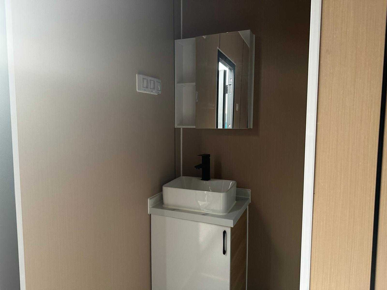 03-2024 - Container House with Bathroom 40 ft HQ / 12 M - Conteneur maritime: photos 5 03-2024 - Container House with Bathroom 40 ft HQ / 12 M - Conteneur maritime: photos 5