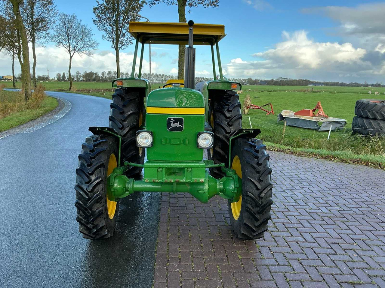 1977 JOHN DEERE 2030S ALL-WHEEL DRIVE FARM TRACTOR - Tracteur agricole: photos 4 1977 JOHN DEERE 2030S ALL-WHEEL DRIVE FARM TRACTOR - Tracteur agricole: photos 4