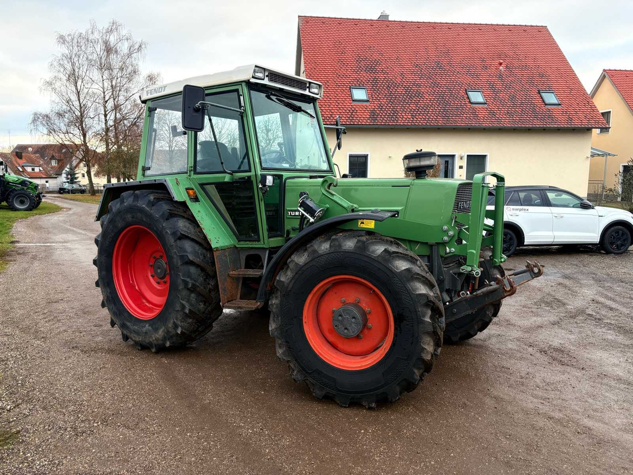 1990 FENDT FARMER 309 LSA TRACTOR - Tracteur agricole: photos 4 1990 FENDT FARMER 309 LSA TRACTOR - Tracteur agricole: photos 4