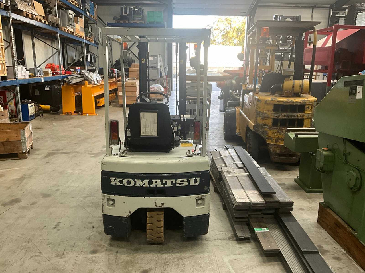 1991 KOMATSU FB13M-2 FORKLIFT - Chariot élévateur: photos 5 1991 KOMATSU FB13M-2 FORKLIFT - Chariot élévateur: photos 5