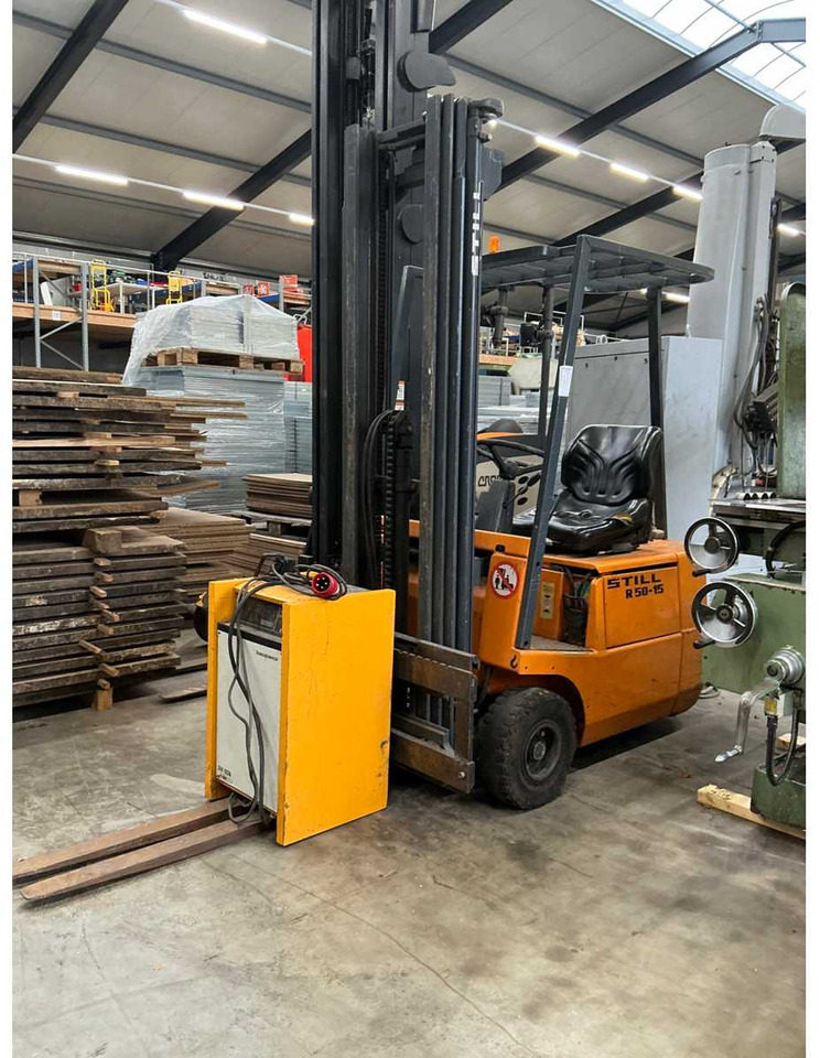 1992 STILL R50-15 FORKLIFT - Chariot élévateur: photos 2 1992 STILL R50-15 FORKLIFT - Chariot élévateur: photos 2