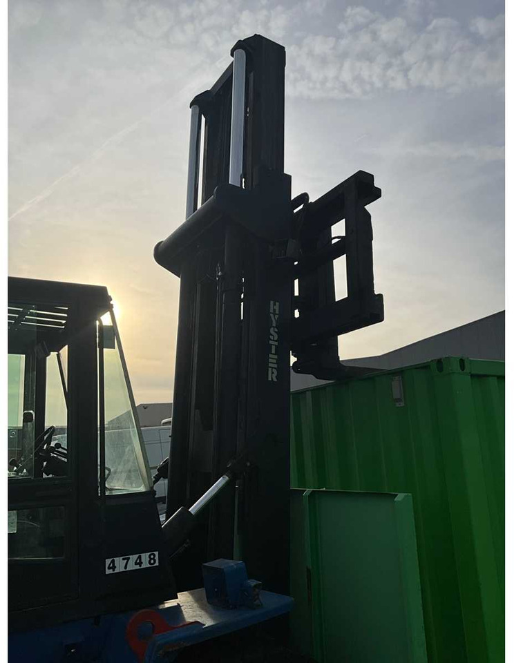 1999 HYSTER H16.00 FORKLIFT - Chariot élévateur: photos 5 1999 HYSTER H16.00 FORKLIFT - Chariot élévateur: photos 5