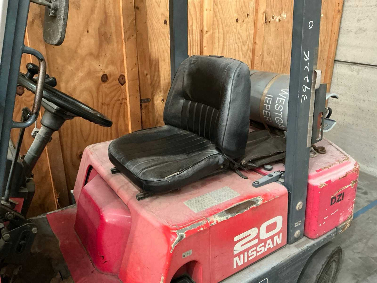 Chariot élévateur 2000 NISSAN PJ02 FORKLIFT: photos 9 Chariot élévateur 2000 NISSAN PJ02 FORKLIFT: photos 9