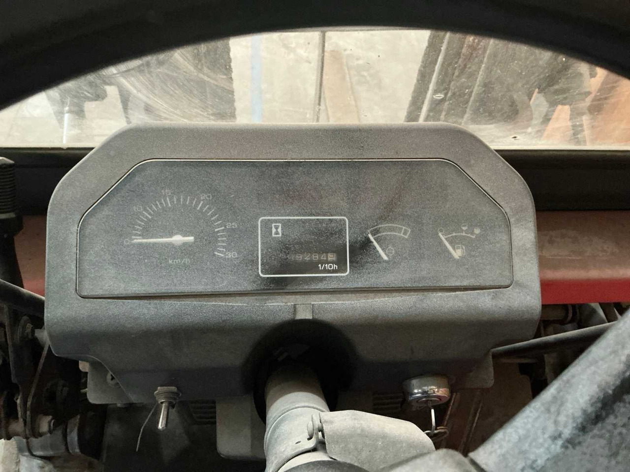 Chariot élévateur 2000 NISSAN PJ02 FORKLIFT: photos 10 Chariot élévateur 2000 NISSAN PJ02 FORKLIFT: photos 10