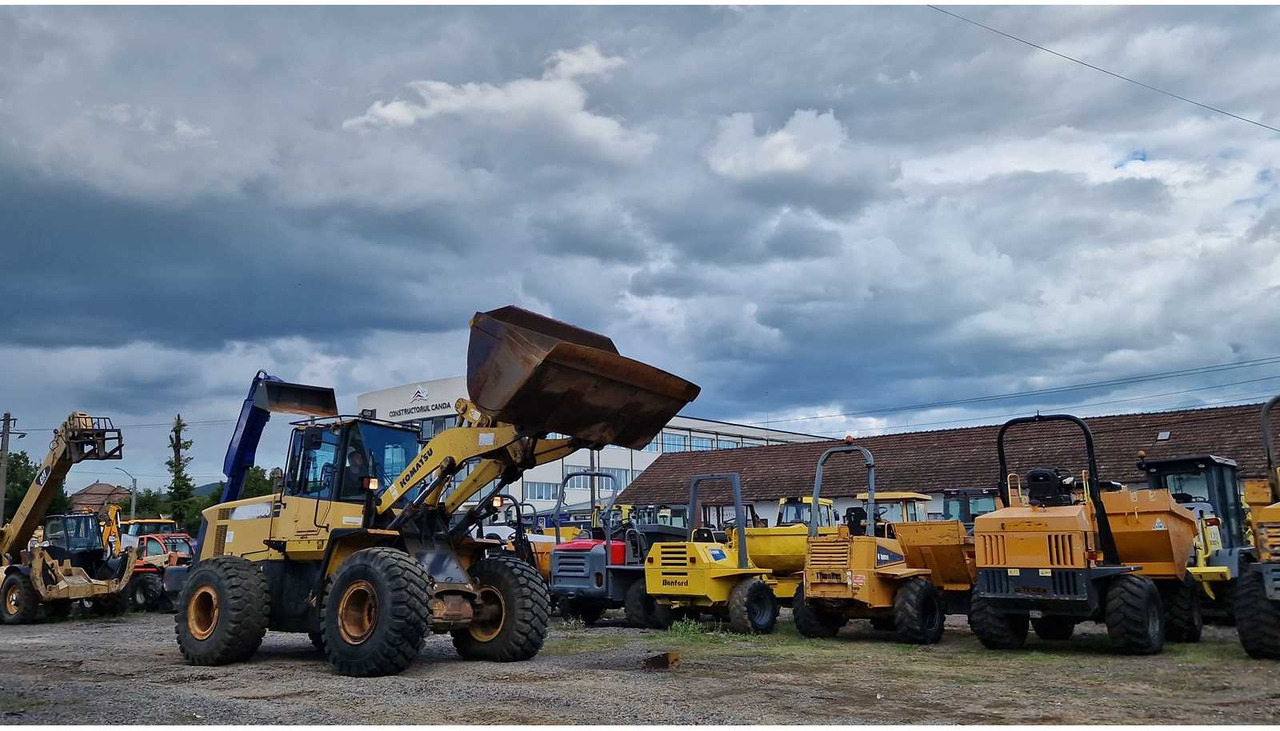 2007 KOMATSU WA380-6 WHEELED LOADER - Chargeuse sur pneus: photos 2 2007 KOMATSU WA380-6 WHEELED LOADER - Chargeuse sur pneus: photos 2