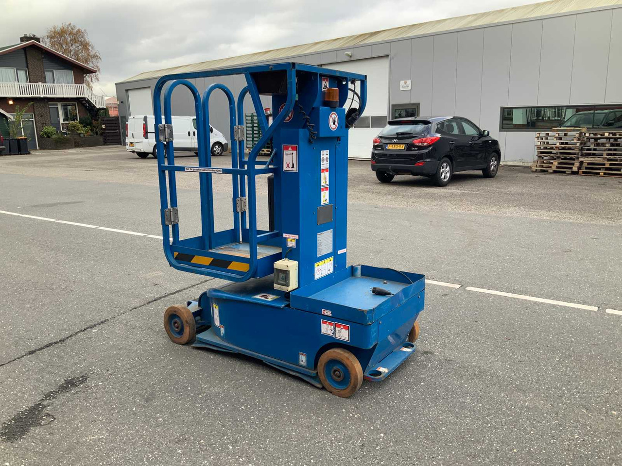 2013 HAULOTTE STAR6 AERIAL PLATFORM - Nacelle: photos 4 2013 HAULOTTE STAR6 AERIAL PLATFORM - Nacelle: photos 4