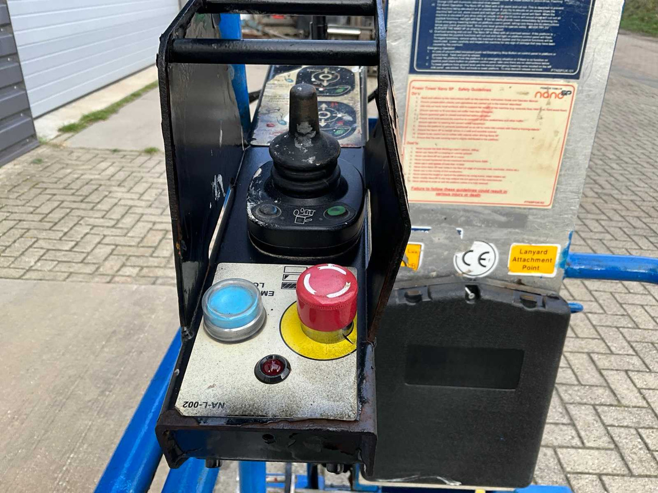 2016 JLG NANO SP AERIAL PLATFORM - Nacelle: photos 5 2016 JLG NANO SP AERIAL PLATFORM - Nacelle: photos 5