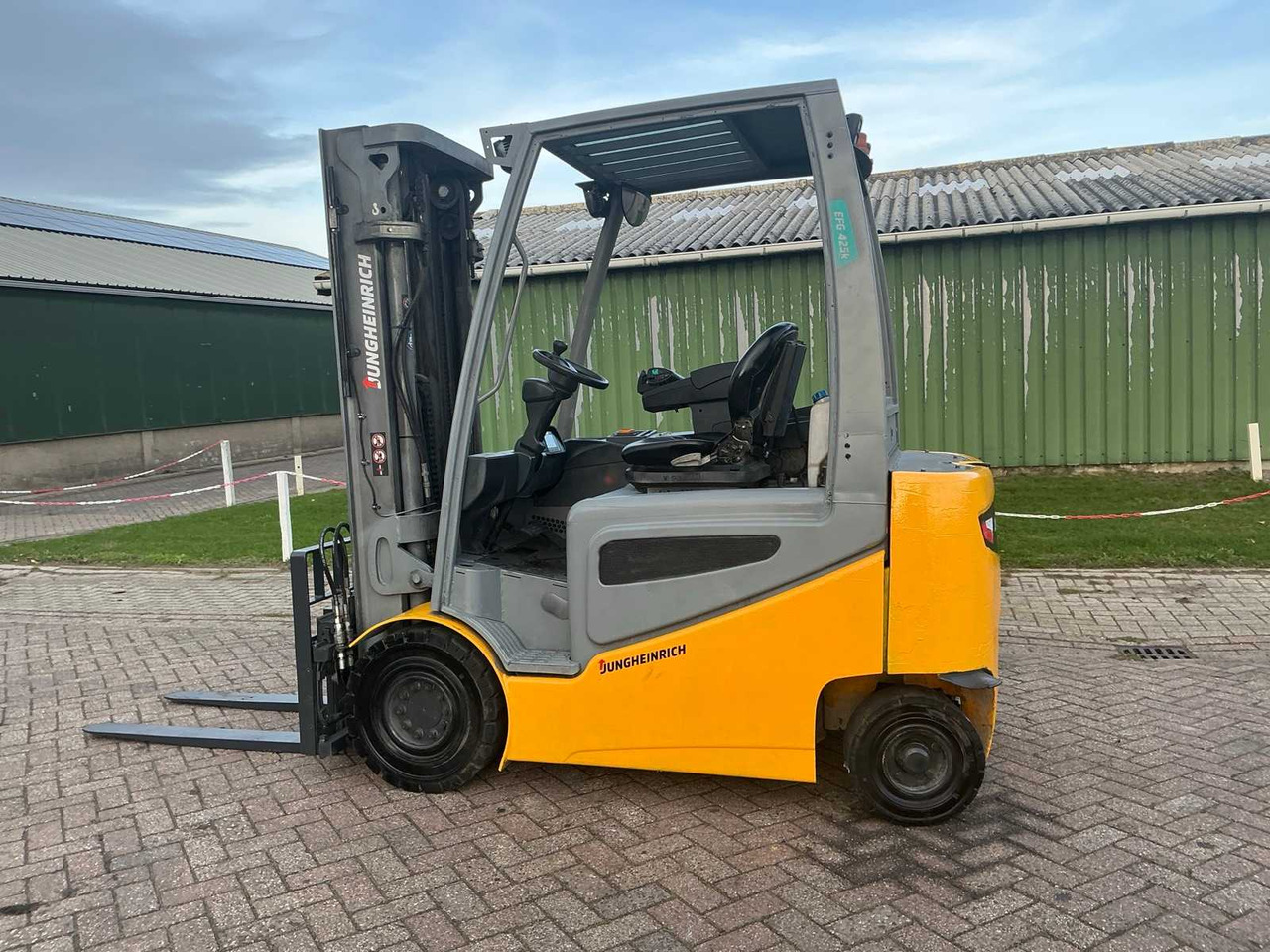 2017 JUNGHEINRICH EFG 425K FORKLIFT - Chariot élévateur: photos 5 2017 JUNGHEINRICH EFG 425K FORKLIFT - Chariot élévateur: photos 5