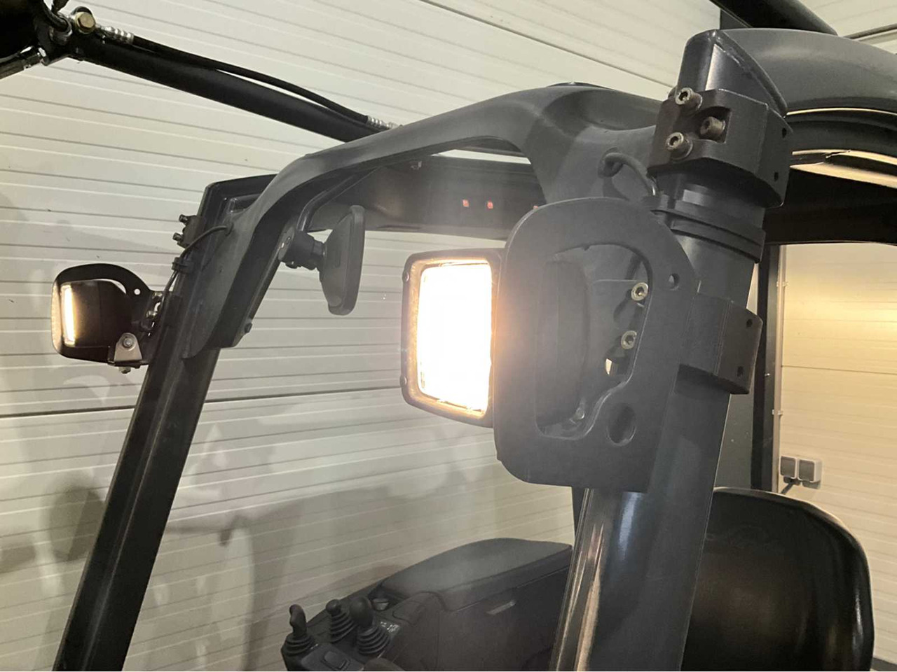 Chariot élévateur 2017 LINDE E18-02 1800KG LI-ION 4171HOUR FORKLIFT: photos 11