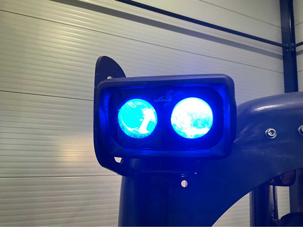 Chariot élévateur 2017 LINDE E18-02 1800KG LI-ION 4171HOUR FORKLIFT: photos 12