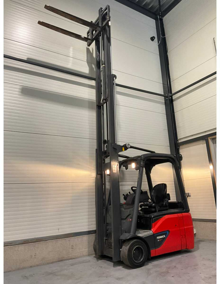 Chariot élévateur 2017 LINDE E18-02 1800KG LI-ION 4171HOUR FORKLIFT: photos 8