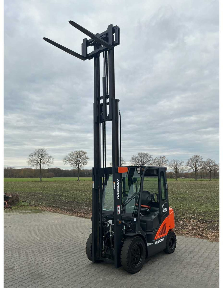 2018 DOOSAN G25N-7 FORKLIFT - Chariot élévateur: photos 3 2018 DOOSAN G25N-7 FORKLIFT - Chariot élévateur: photos 3