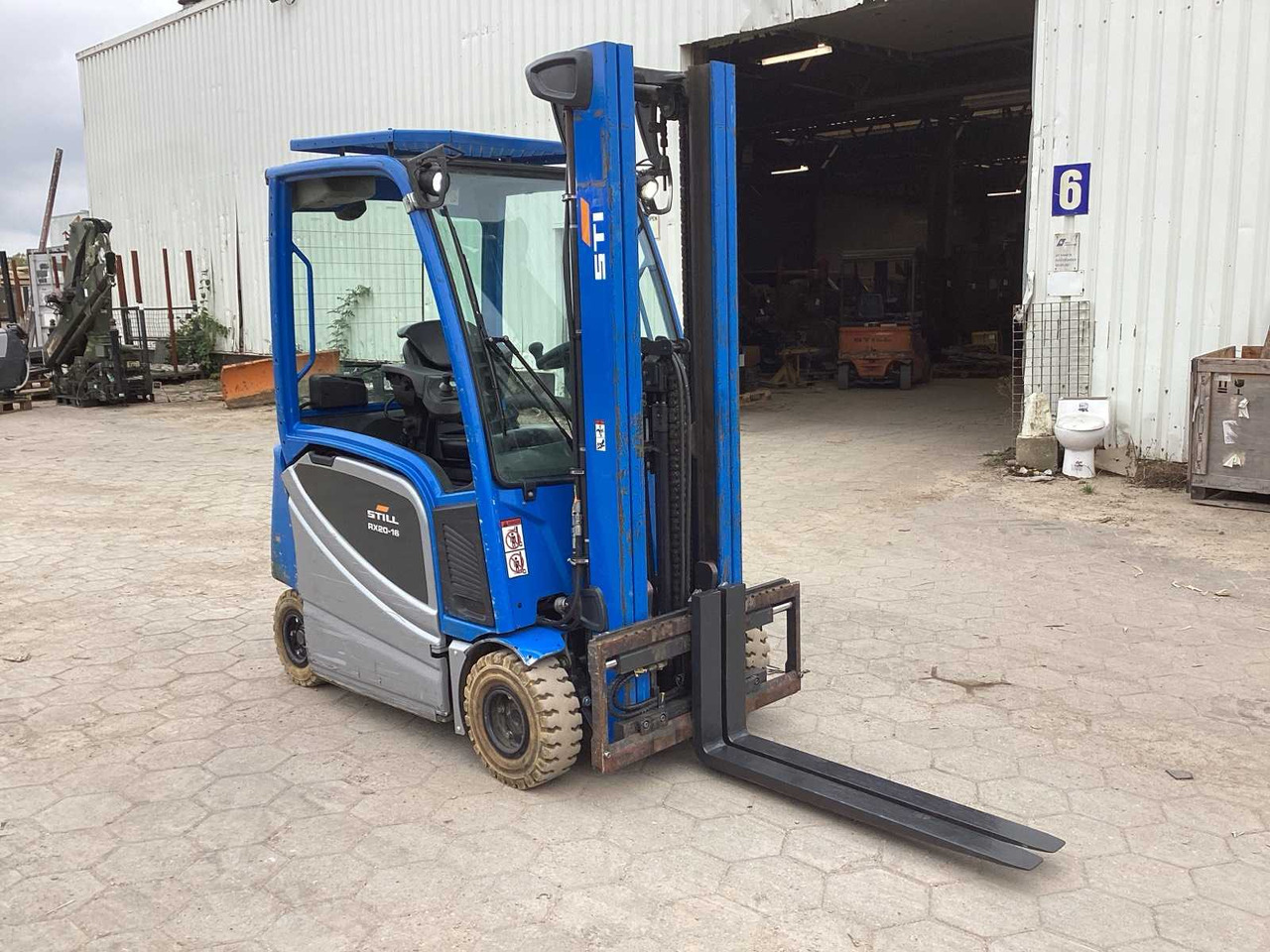 2020 STILL RX20-16P FORKLIFT - Chariot élévateur: photos 2 2020 STILL RX20-16P FORKLIFT - Chariot élévateur: photos 2