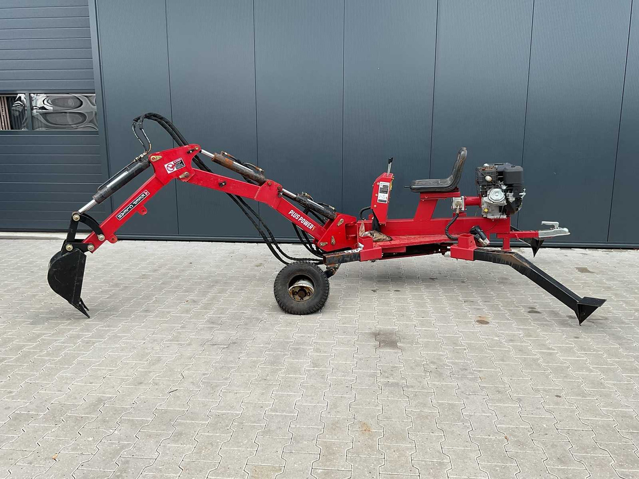 2021 EXCAVATOR WITH HITCH BACKHOE LOADER - Mini pelle: photos 1 2021 EXCAVATOR WITH HITCH BACKHOE LOADER - Mini pelle: photos 1