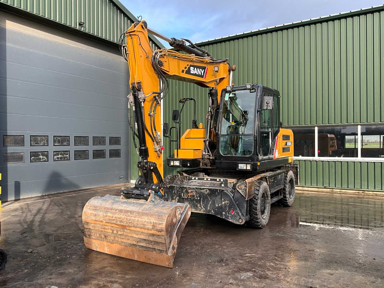 2023 SANY SY155W WHEELED EXCAVATOR - Pelle sur pneus: photos 1 2023 SANY SY155W WHEELED EXCAVATOR - Pelle sur pneus: photos 1