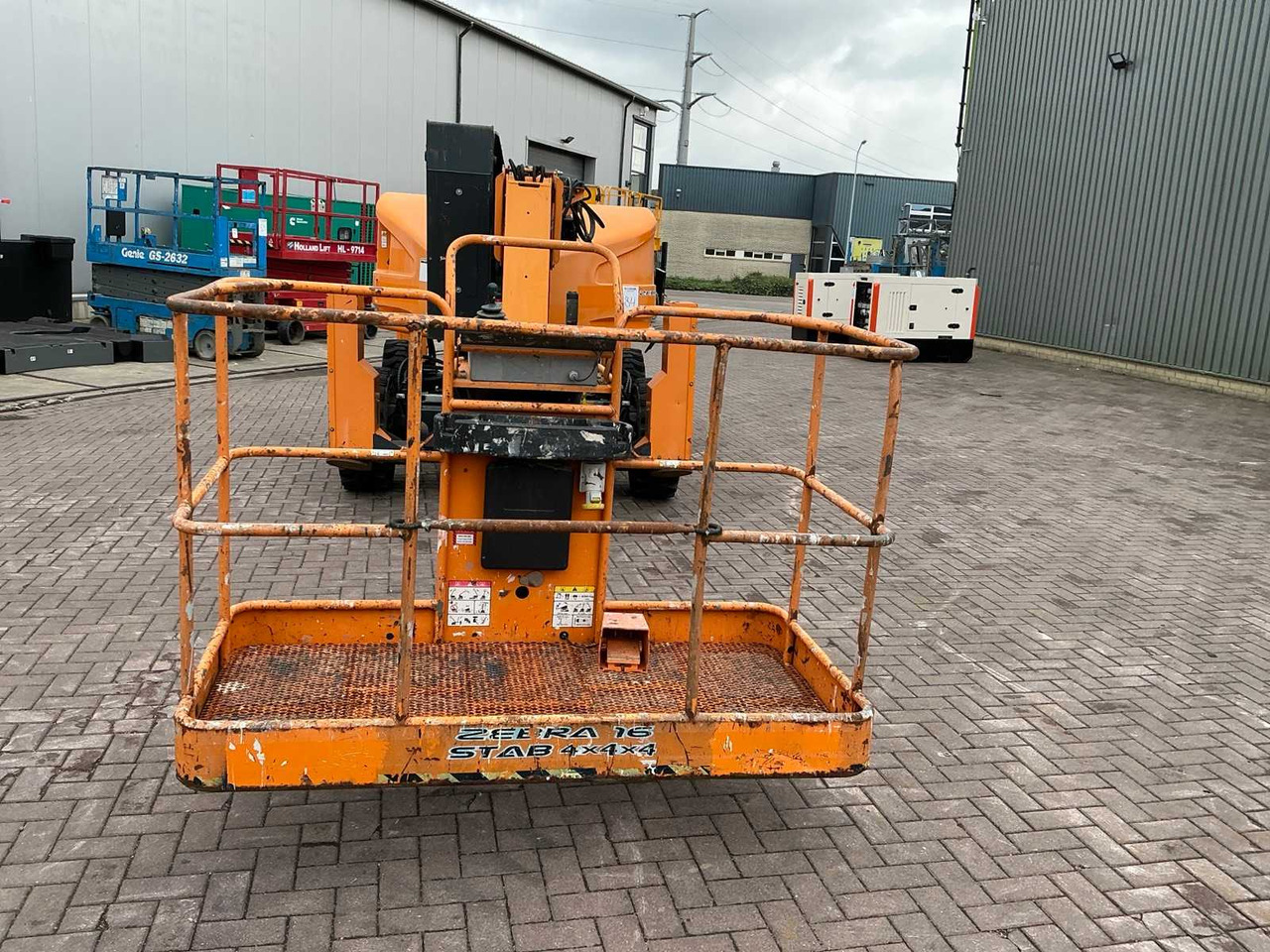 ATN Zebra 16 STAB 4X4X4 - Nacelle: photos 2 ATN Zebra 16 STAB 4X4X4 - Nacelle: photos 2