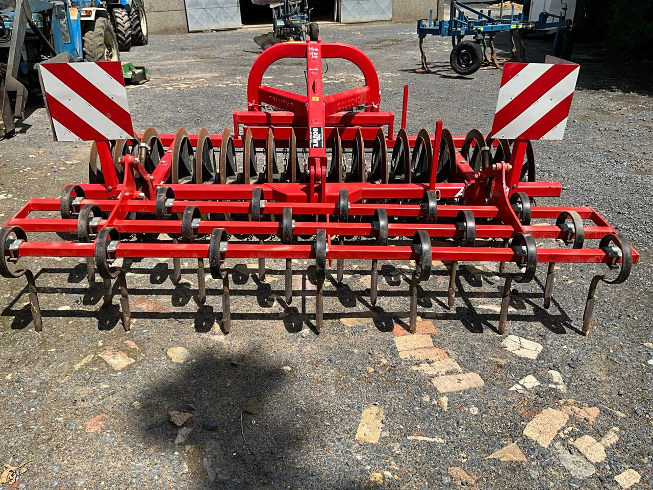 Agram Roll Avant RA3019 - Rouleau agricole: photos 2 Agram Roll Avant RA3019 - Rouleau agricole: photos 2