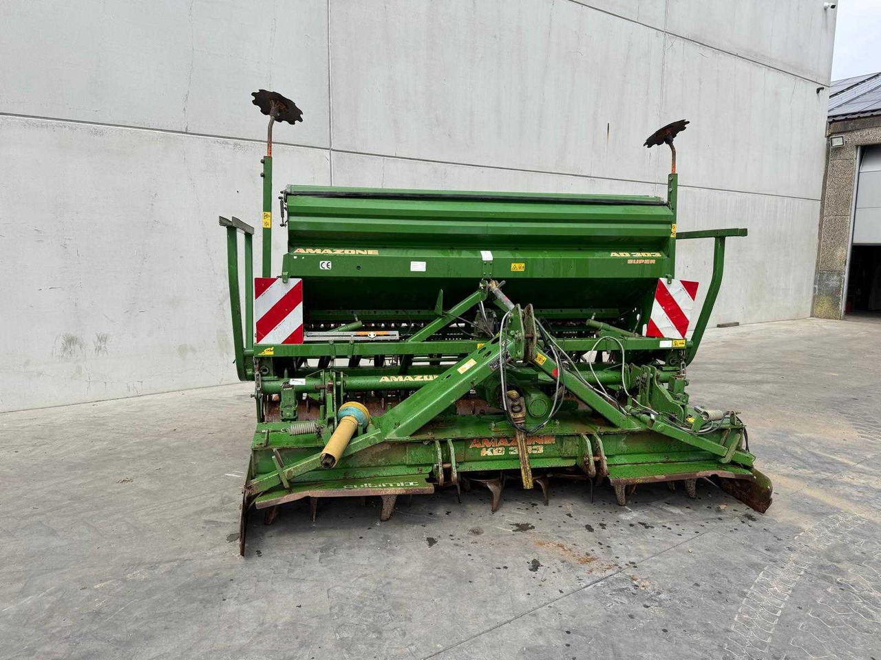 Amazone AD303 + KG303 - Semoir monograine: photos 3 Amazone AD303 + KG303 - Semoir monograine: photos 3