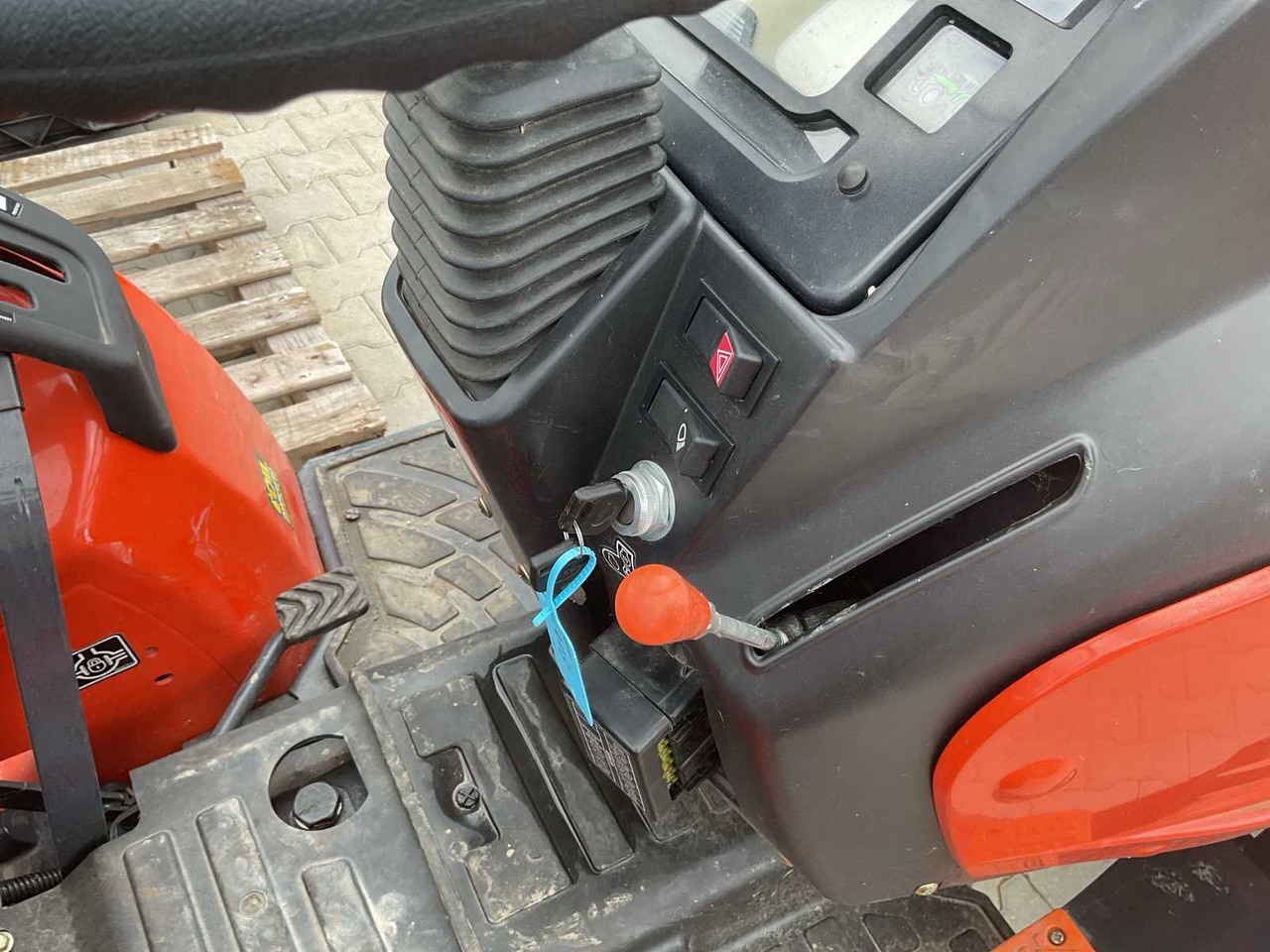 Avenger - Micro tracteur: photos 2 Avenger - Micro tracteur: photos 2