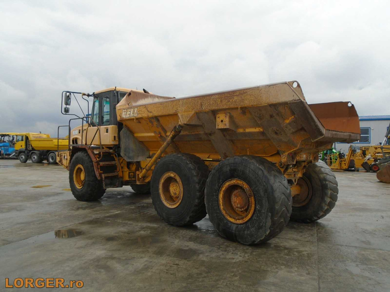 BELL B25 D DUMPER - Mini tombereau: photos 2 BELL B25 D DUMPER - Mini tombereau: photos 2