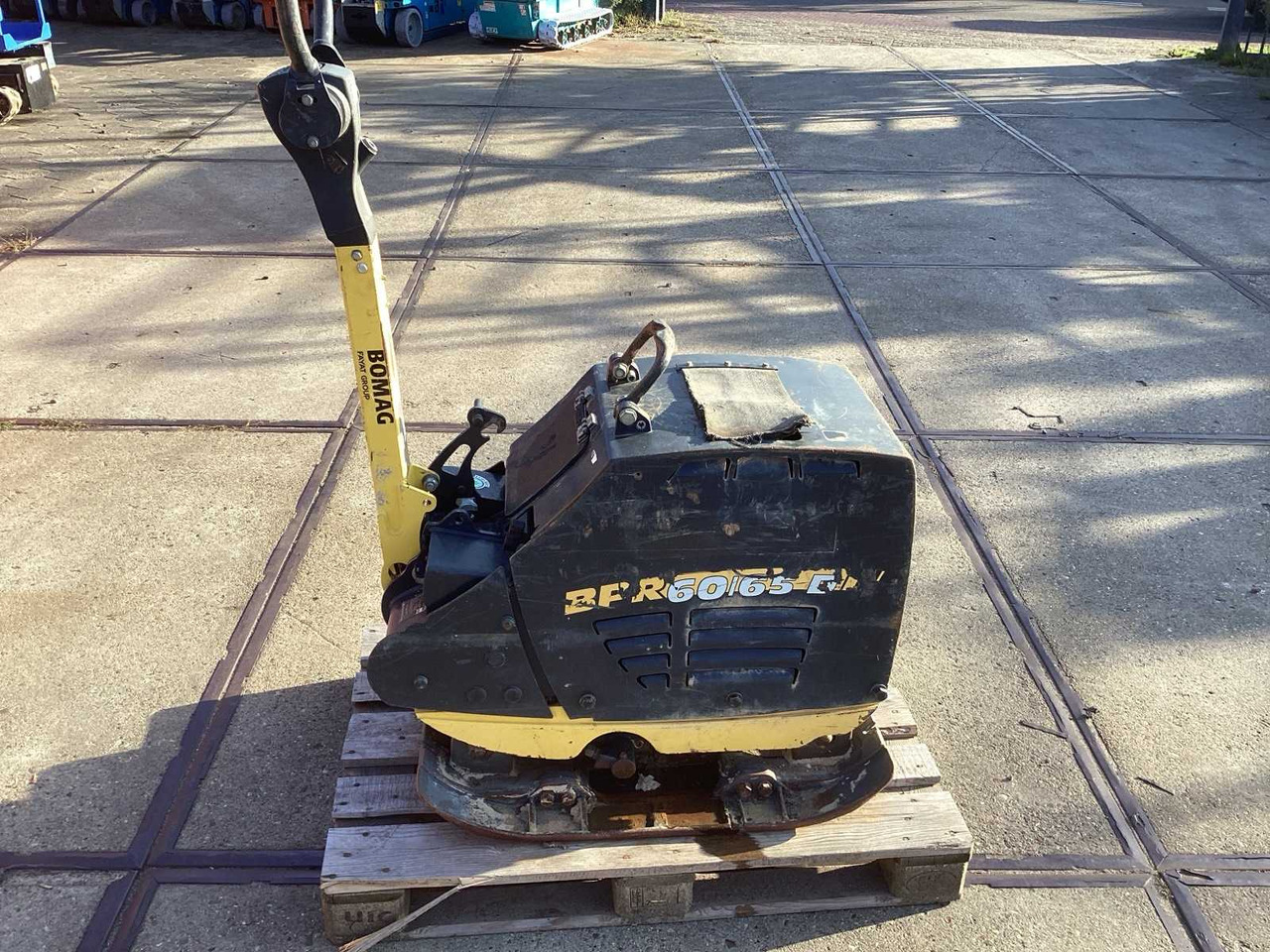BOMAG BPR 60/65 D/E - Plaque vibrante: photos 1 BOMAG BPR 60/65 D/E - Plaque vibrante: photos 1