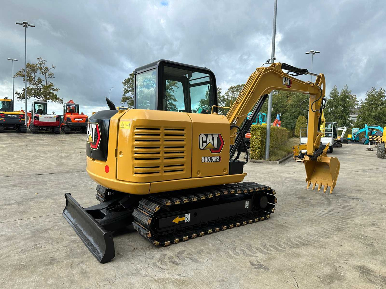 CATERPILLAR - 2017 - 305.5E2 - MINI EXCAVATOR - Mini pelle: photos 4 CATERPILLAR - 2017 - 305.5E2 - MINI EXCAVATOR - Mini pelle: photos 4