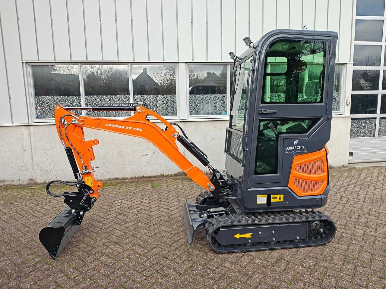 COUGAR - 2025 - XT-18U - MINI EXCAVATOR WITH KUBOTA ENGINE D902 - Mini pelle: photos 2 COUGAR - 2025 - XT-18U - MINI EXCAVATOR WITH KUBOTA ENGINE D902 - Mini pelle: photos 2