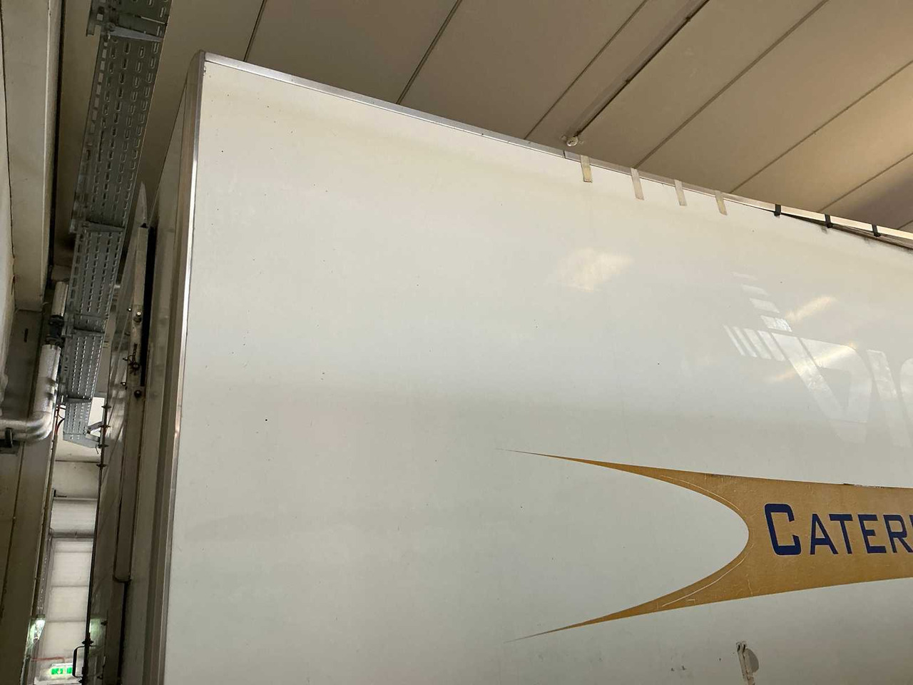 2001 MERCEDES-BENZ WBC22 CATERING TRUCK - Camion: photos 5 2001 MERCEDES-BENZ WBC22 CATERING TRUCK - Camion: photos 5