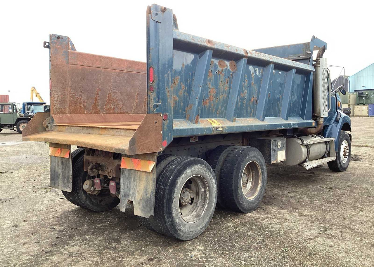 2005 STERLING LT 9500 TRUCK - Camion: photos 3 2005 STERLING LT 9500 TRUCK - Camion: photos 3